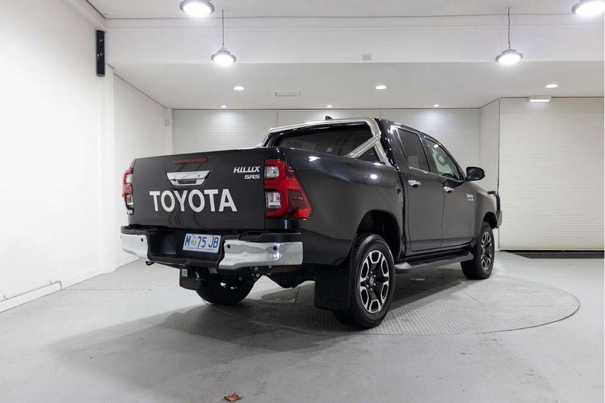 2022 Toyota Hilux SR5 GUN126R 4X4