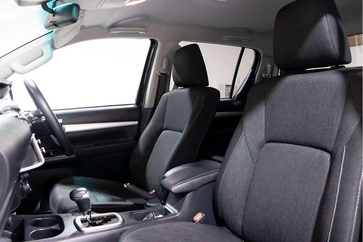 2022 Toyota Hilux SR5 GUN126R 4X4