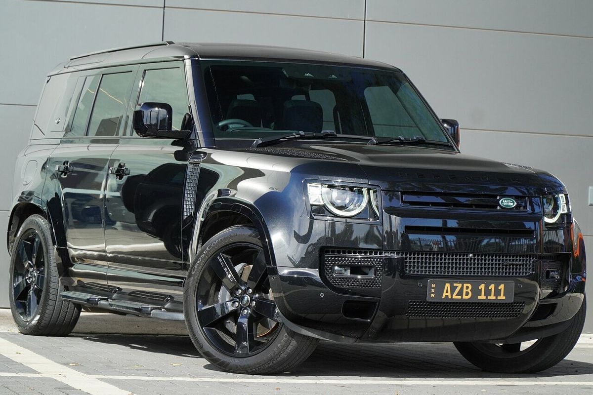2023 Land Rover Defender 110 D300 X-Dynamic HSE L663