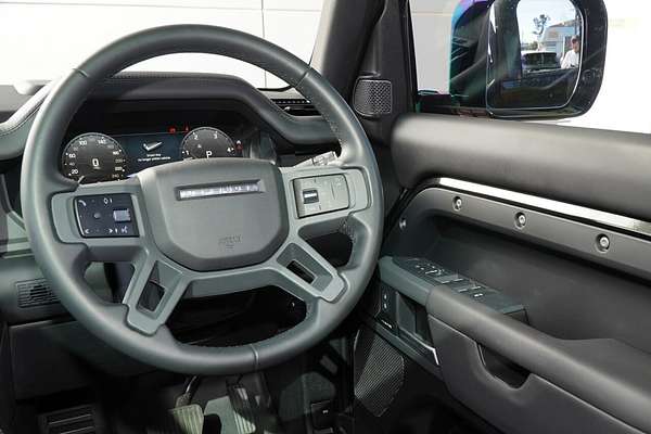 2023 Land Rover Defender 110 D300 X-Dynamic HSE L663