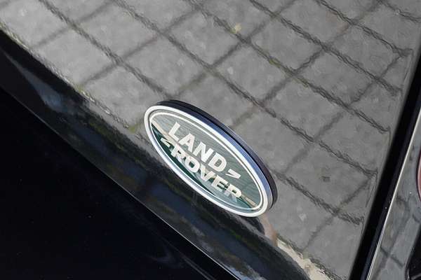 2023 Land Rover Defender 110 D300 X-Dynamic HSE L663