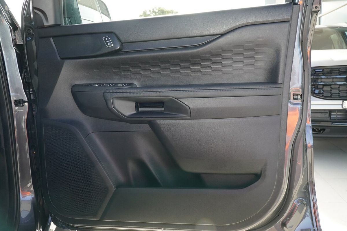 2024 Ford Everest Ambiente 2.0L