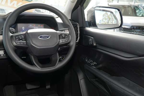2024 Ford Everest Ambiente 2.0L