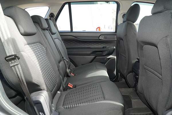 2024 Ford Everest Ambiente 2.0L