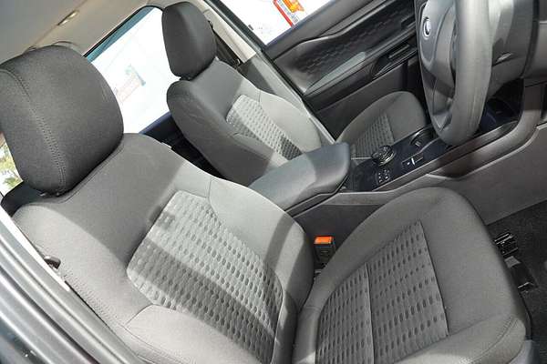 2024 Ford Everest Ambiente 2.0L
