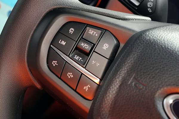 2024 Ford Everest Ambiente 2.0L