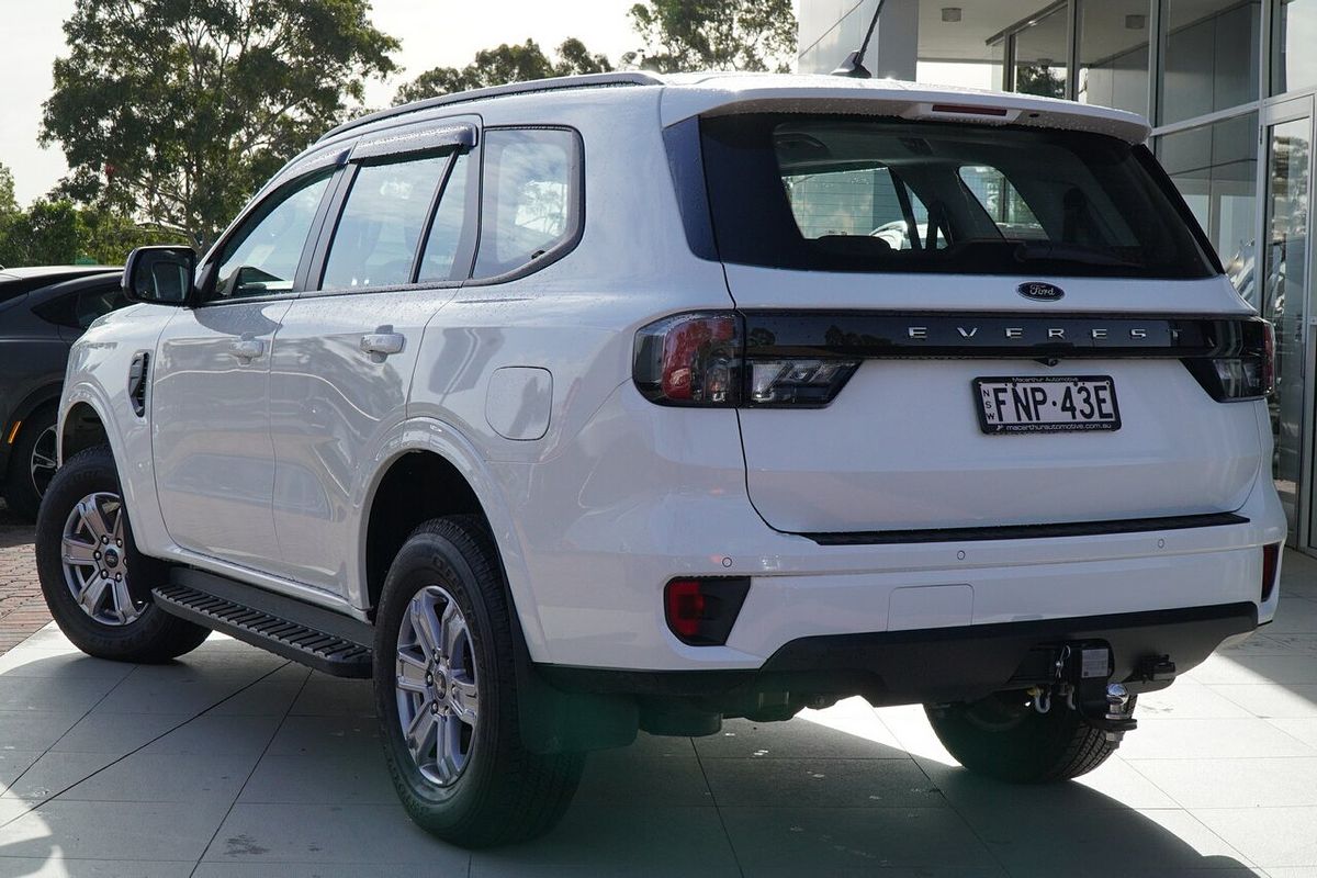 2024 Ford Everest Ambiente 2.0L