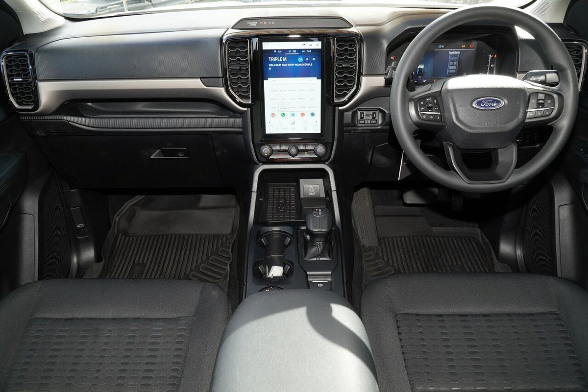 2024 Ford Everest Ambiente 2.0L