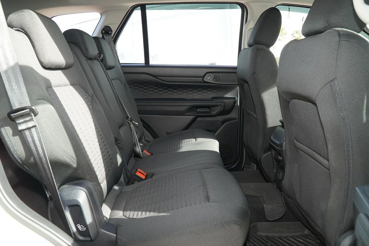 2024 Ford Everest Ambiente 2.0L