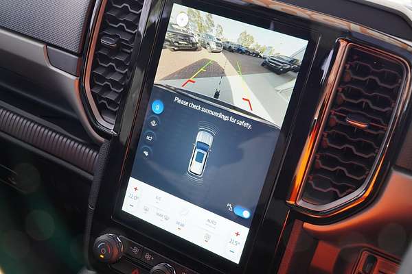 2024 Ford Everest Ambiente 2.0L