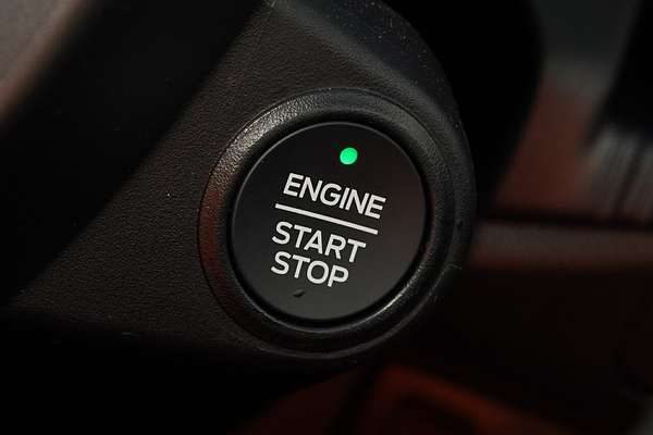 2024 Ford Everest Ambiente 2.0L