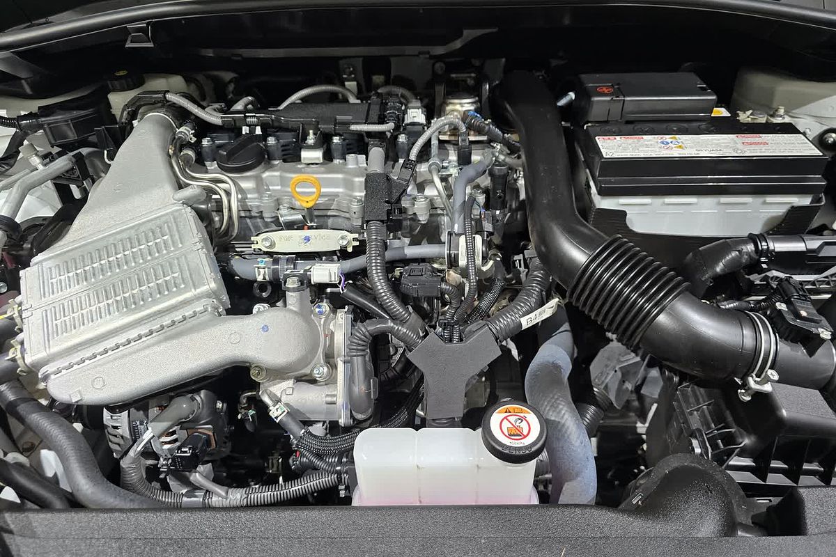 2023 Toyota C-HR GXL NGX10R