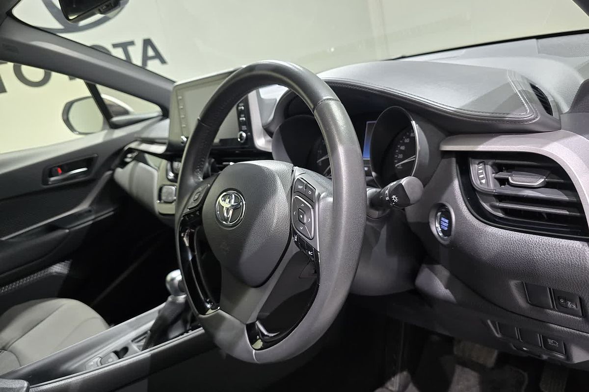 2023 Toyota C-HR GXL NGX10R
