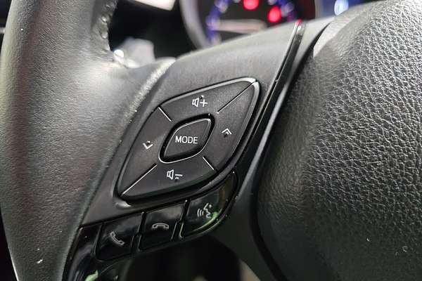 2023 Toyota C-HR GXL NGX10R