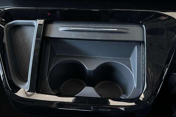 2024 Ford Tourneo Active AV SWB