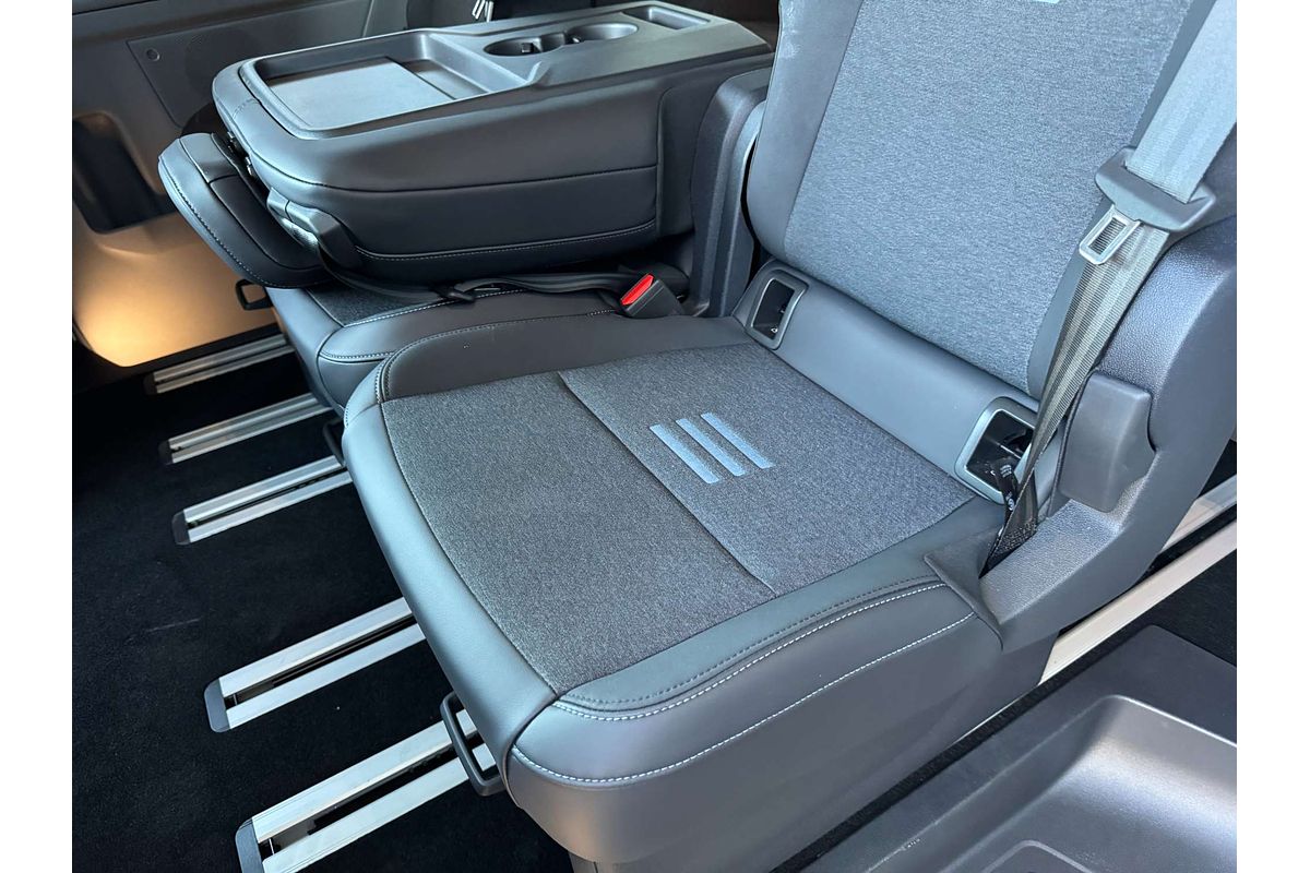 2024 Ford Tourneo Active AV SWB