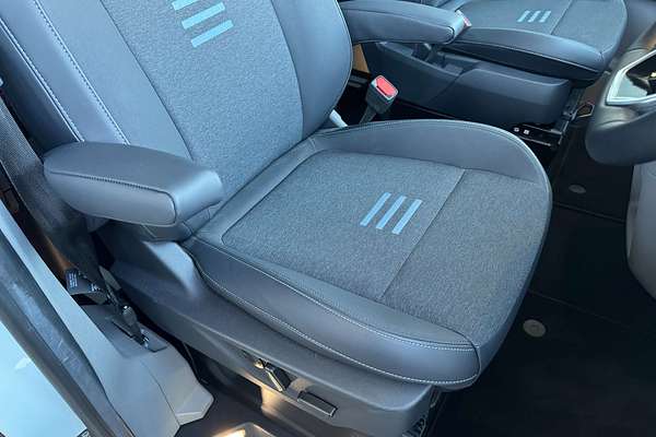 2024 Ford Tourneo Active AV SWB