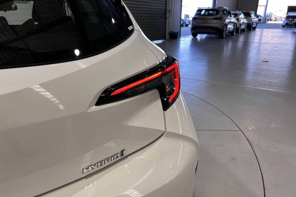2023 Toyota Corolla Ascent Sport Hybrid ZWE219R