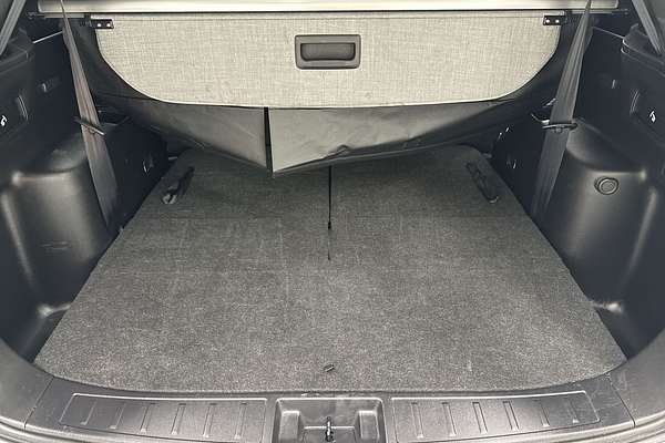 2023 Mitsubishi Outlander LS ZM
