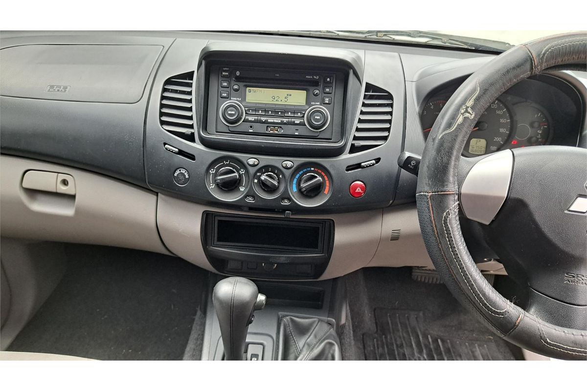 2012 Mitsubishi TRITON GLX (4x4) MN MY12 4X4