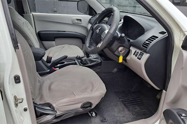 2012 Mitsubishi TRITON GLX (4x4) MN MY12 4X4