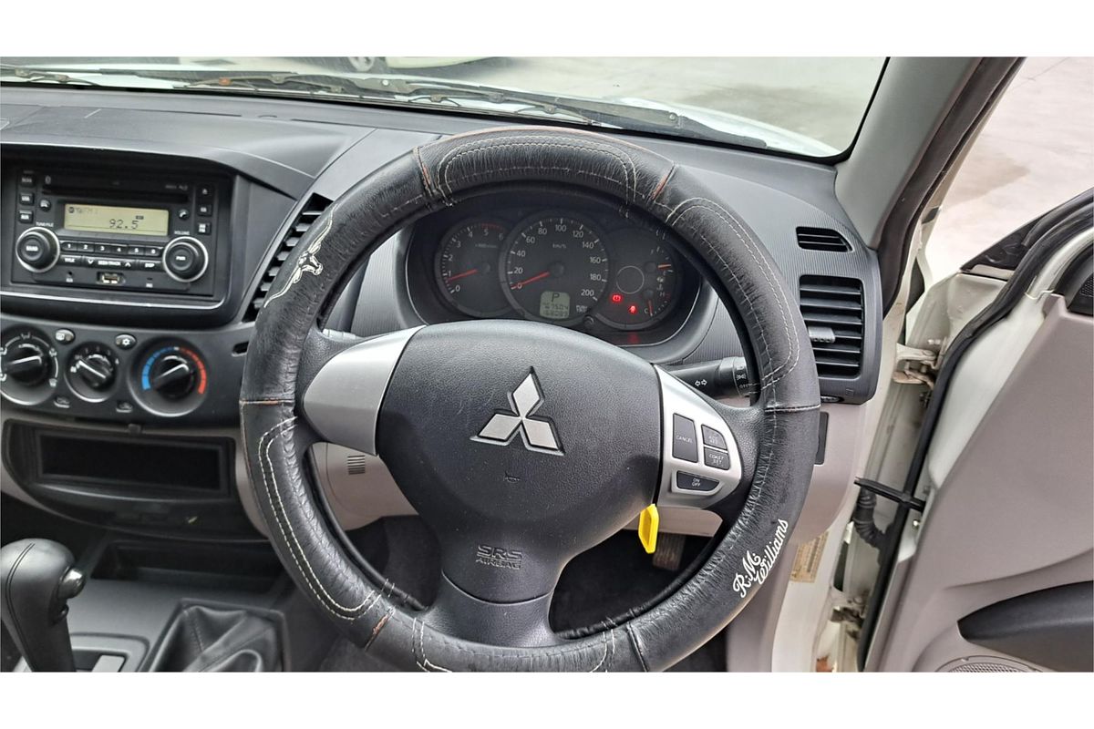 2012 Mitsubishi TRITON GLX (4x4) MN MY12 4X4