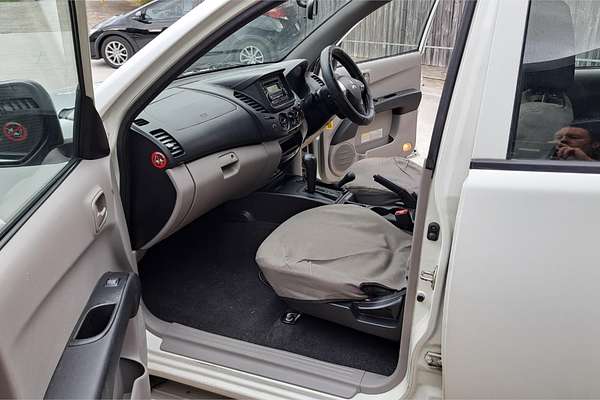 2012 Mitsubishi TRITON GLX (4x4) MN MY12 4X4