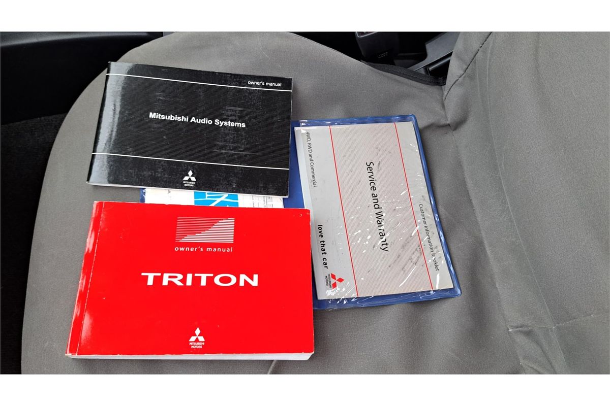 2012 Mitsubishi TRITON GLX (4x4) MN MY12 4X4
