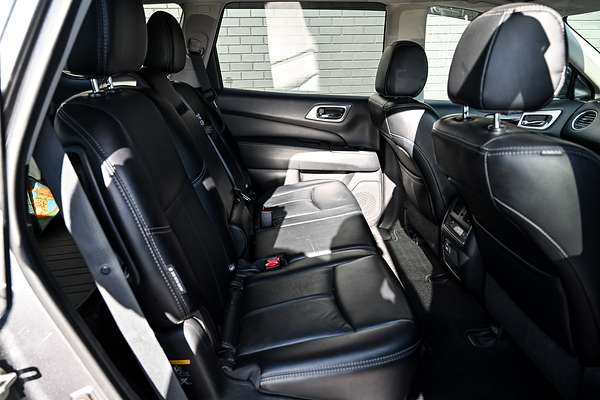 2018 Nissan Pathfinder ST-L R52 Series II