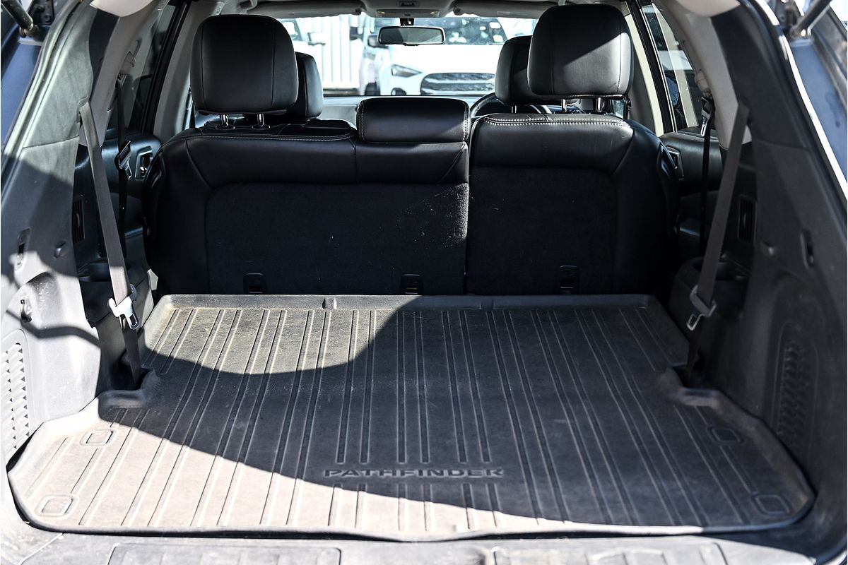 2018 Nissan Pathfinder ST-L R52 Series II