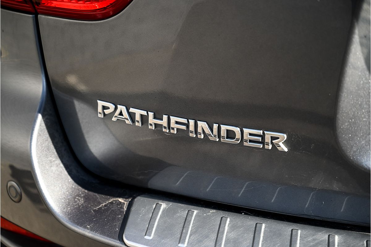 2018 Nissan Pathfinder ST-L R52 Series II