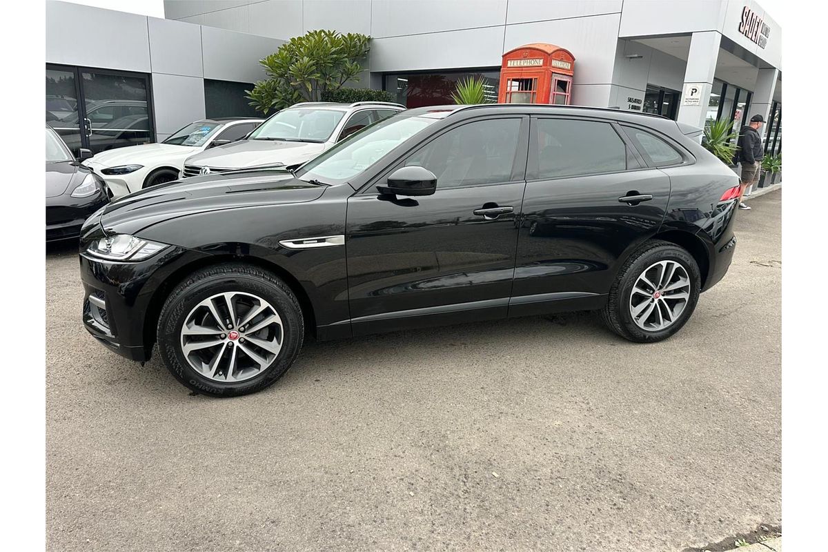 2017 Jaguar F-PACE 20d R-Sport X761