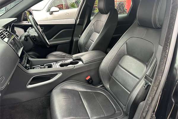 2017 Jaguar F-PACE 20d R-Sport X761