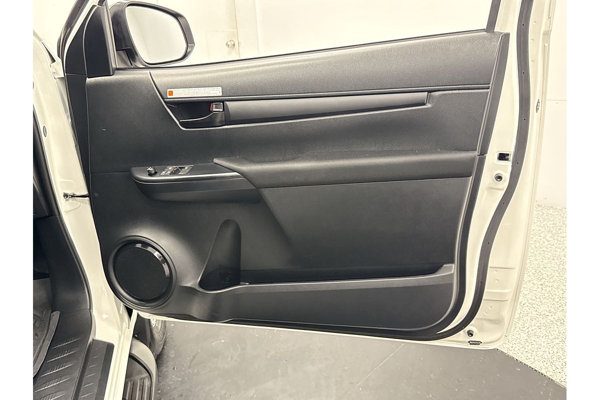 2023 Toyota Hilux SR GUN126R 4X4