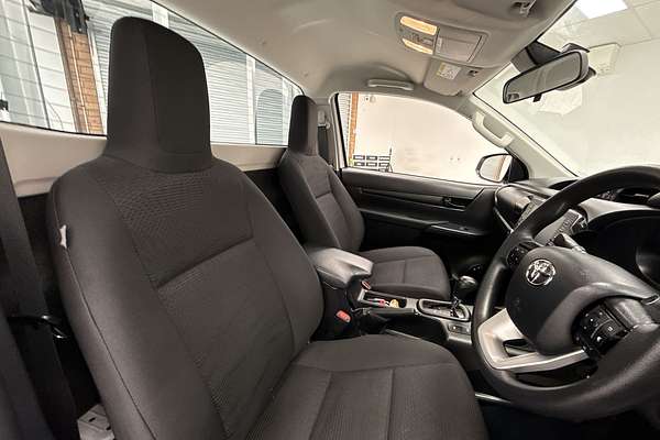 2023 Toyota Hilux SR GUN126R 4X4