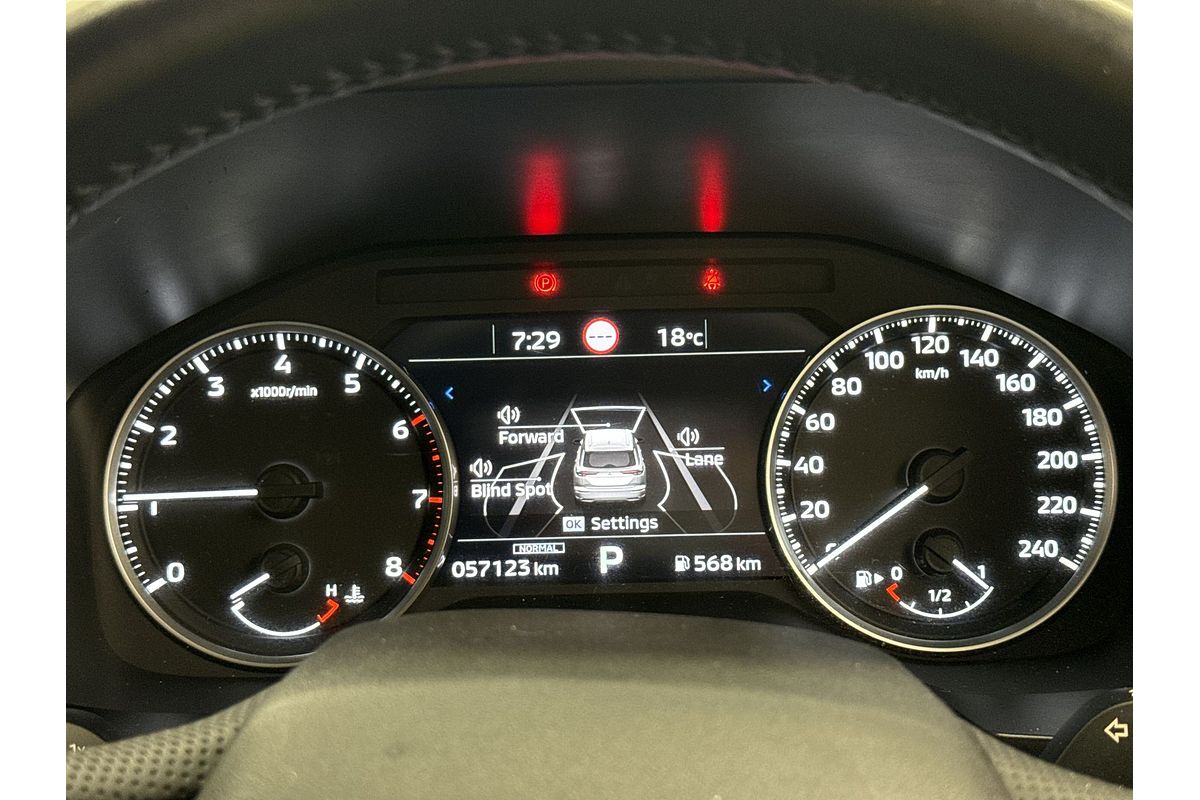 2023 Mitsubishi Outlander LS ZM