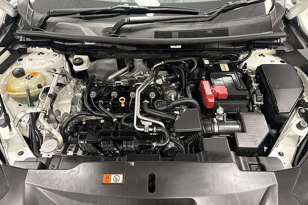 2023 Mitsubishi Outlander LS ZM