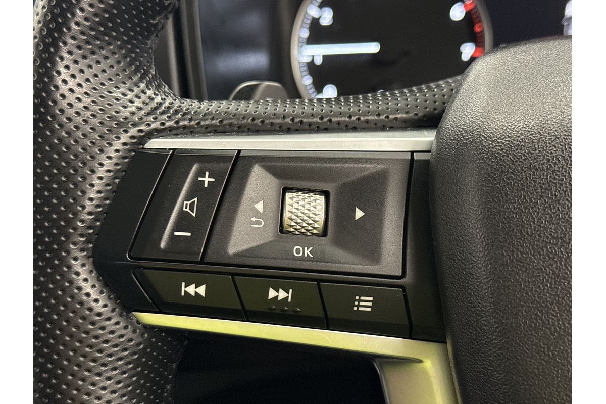 2023 Mitsubishi Outlander LS ZM
