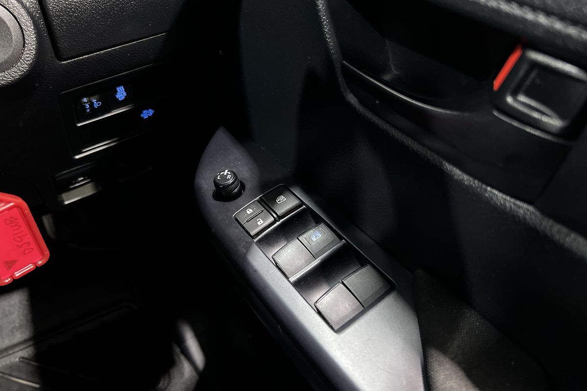 2023 Toyota Hilux SR GUN126R 4X4