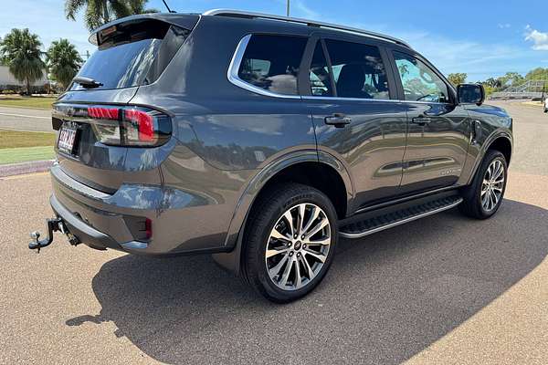 2025 Ford Everest Platinum 3.0L