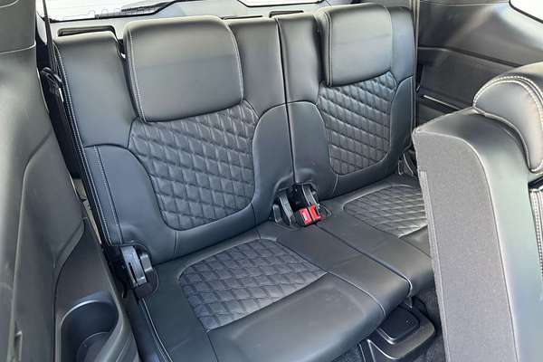 2025 Ford Everest Platinum 3.0L