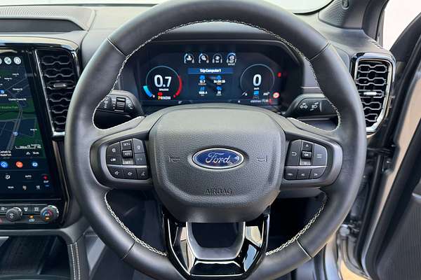 2025 Ford Everest Platinum 3.0L