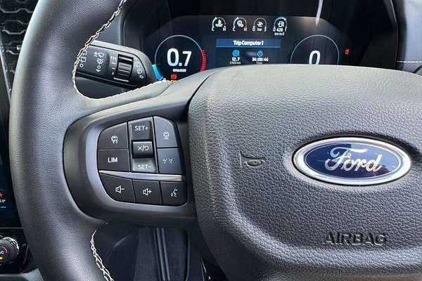 2025 Ford Everest Platinum 3.0L