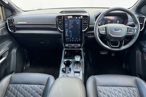 2025 Ford Everest Platinum 3.0L