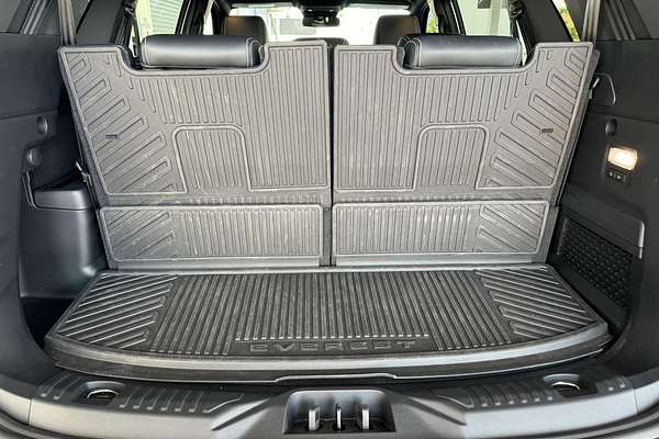 2025 Ford Everest Platinum 3.0L