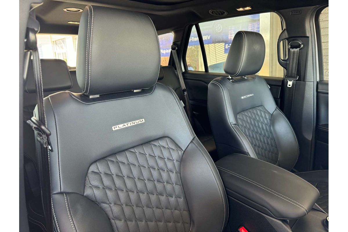 2025 Ford Everest Platinum 3.0L