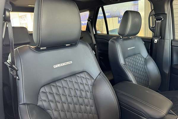 2025 Ford Everest Platinum 3.0L