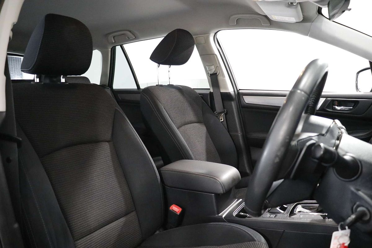 2019 Subaru Outback 2.5i 5GEN