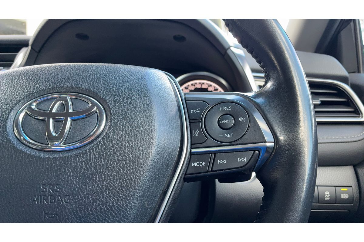 2019 Toyota Camry SX GSV70R
