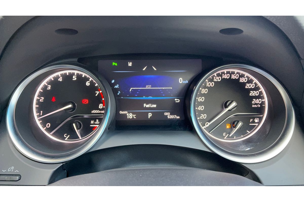 2019 Toyota Camry SX GSV70R